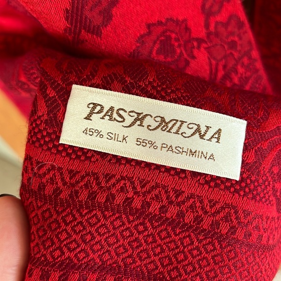 Pashmina Red Floral Silk Scarf - Picture 3 of 3